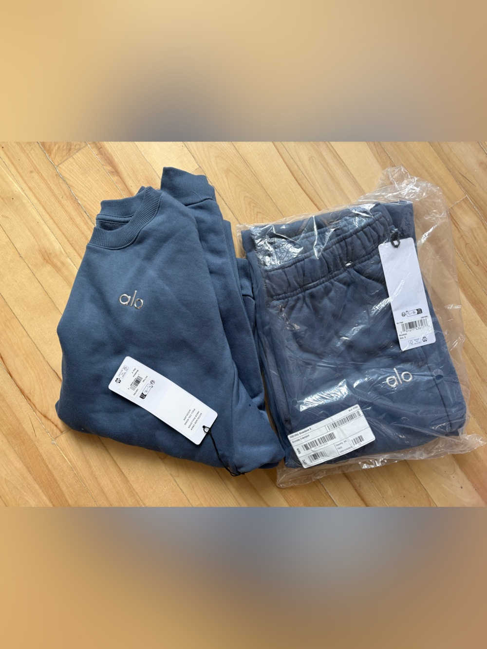 ALO Yoga Accolade Set Size S Bluestone